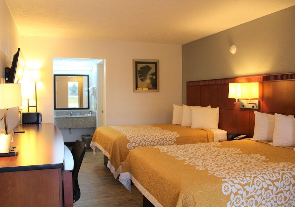Ramada By Wyndham Lumberton Hotel Kültér fotó