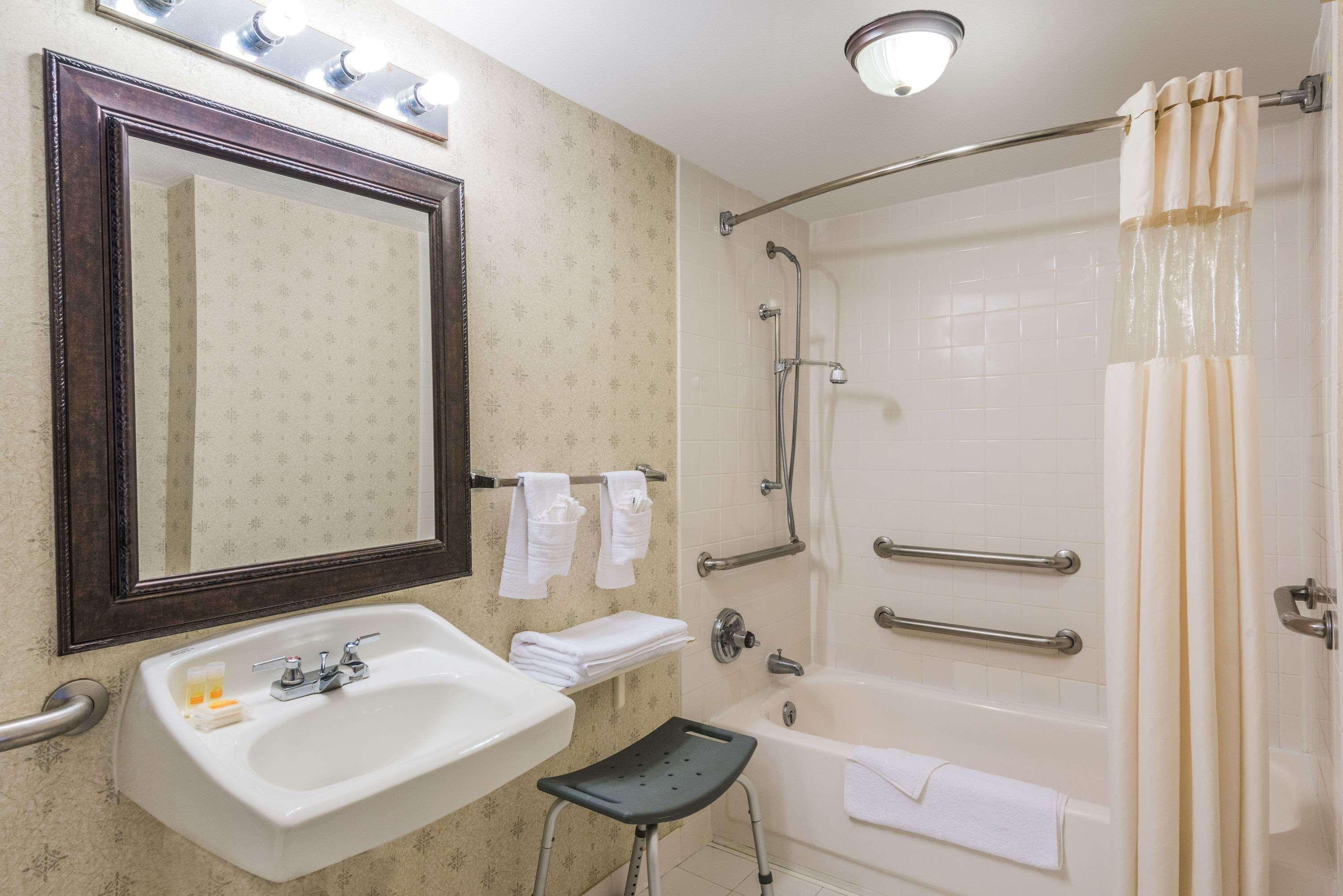 Ramada By Wyndham Lumberton Hotel Kültér fotó